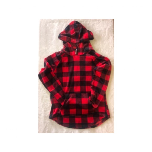 Tops - Plaid velour top